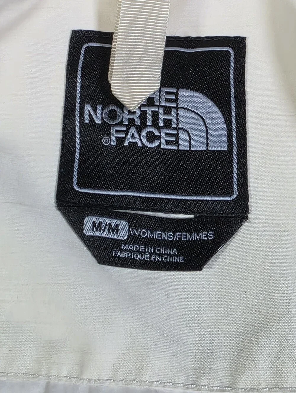 The North Face Women's Cream HyVent Belted Rain Trench Coat - Picture 15 of 15